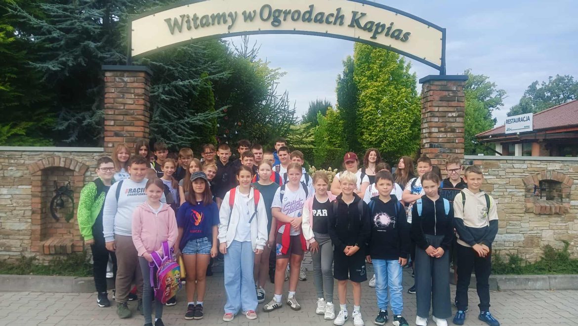 Wycieczka klas V-VIII do Ogrodów Kapias