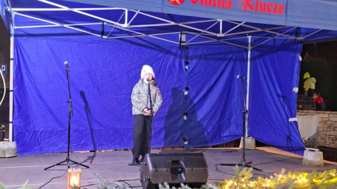 Jarmark Bożonarodzeniowy w Kluczach-wspólne świętowanie