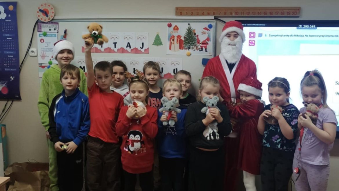MIKOŁAJKI W NASZEJ SZKOLE