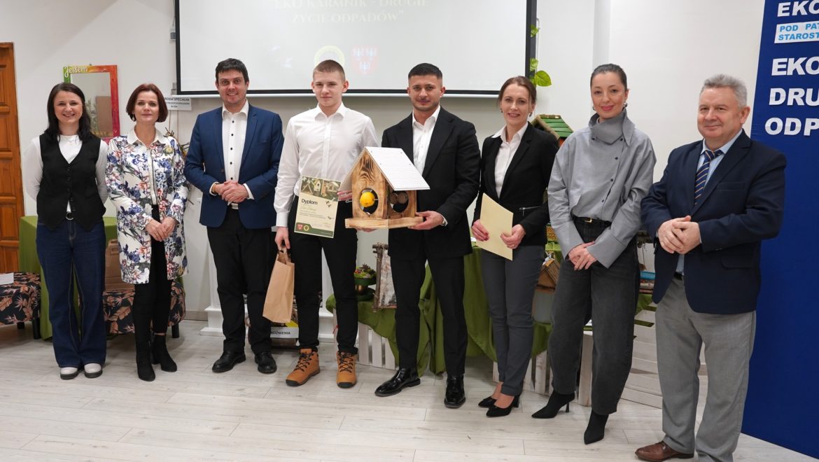 EKOLOGICZNY SUKCES PIOTRA